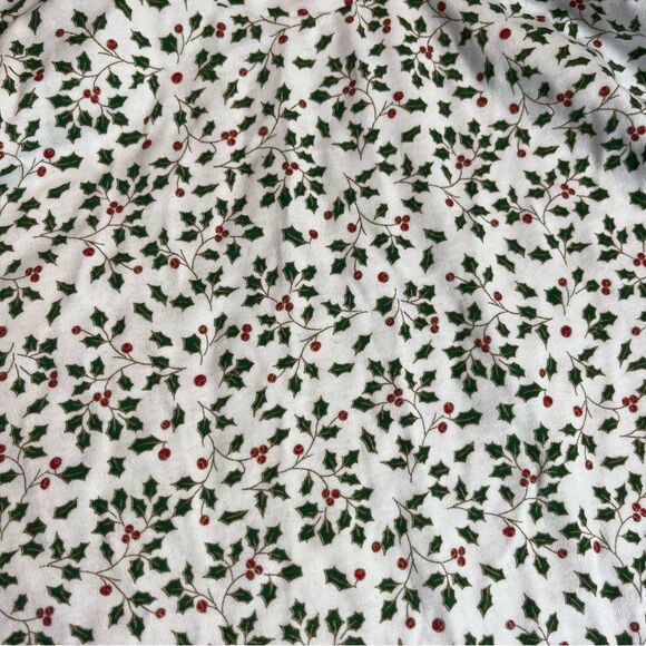 Basic Editions White Green Red Mistletoe Print Long Sleeve Tee Size L - Picture 2 of 5